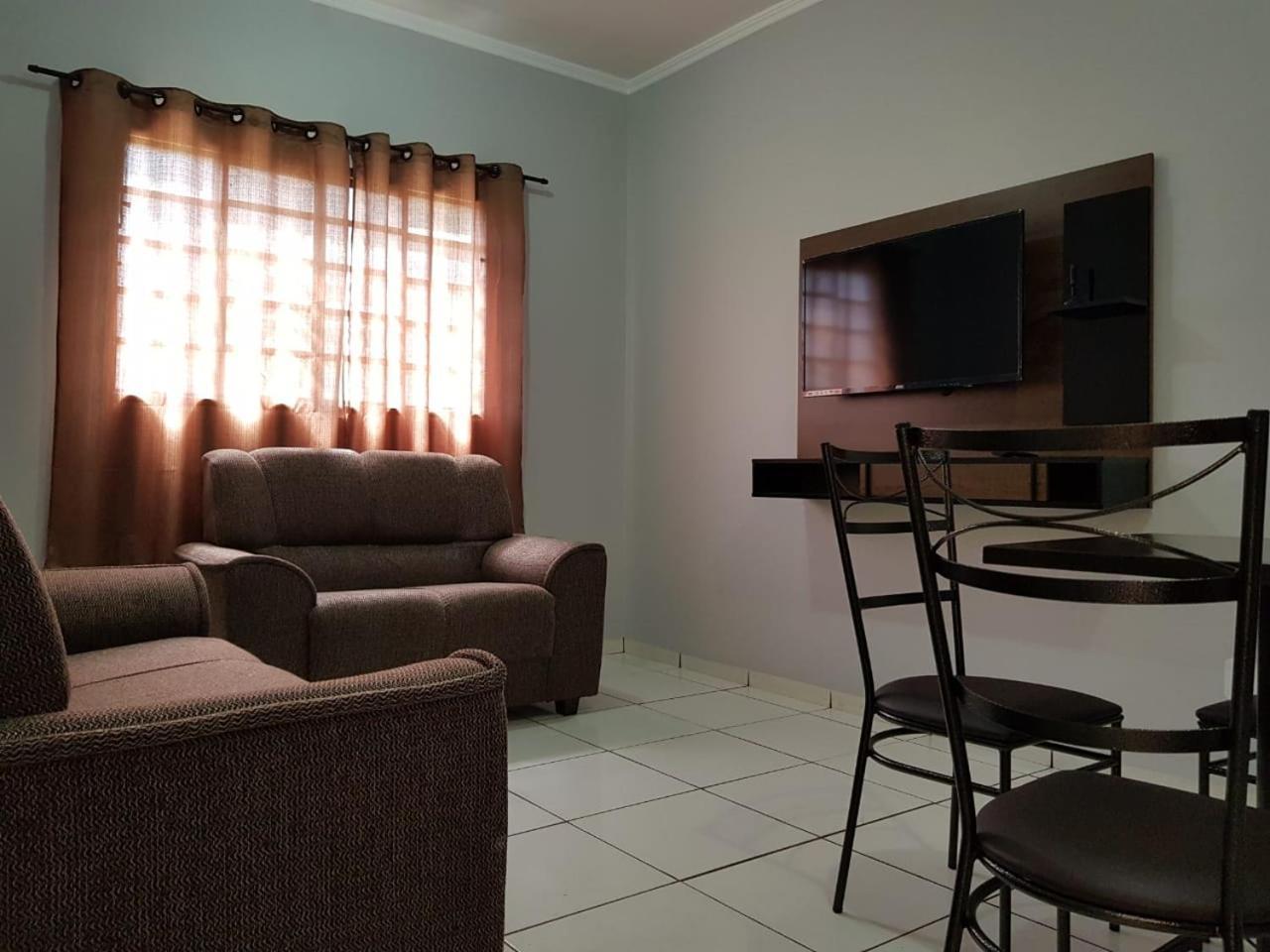 Del Rey Guest Flat Apartment Dourados Luaran gambar